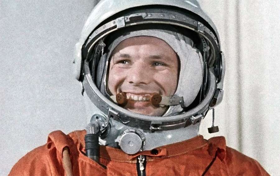 Юрий Алексеевич Гагарин в скафандре (Yury Gagarin in a spacesuit)