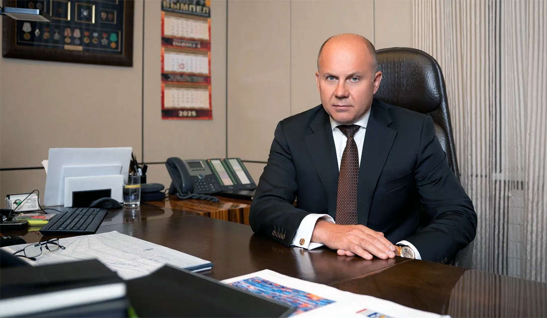 ����������  ������ ����������