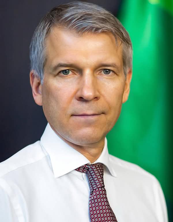 ����� �������� ������